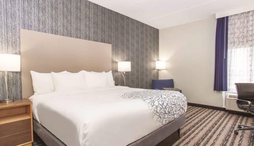 Room, 1 King Bed, Non Smoking