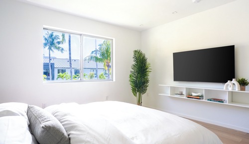 Deluxe One Bedroom King