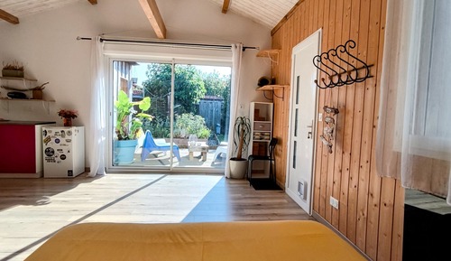 Suite, Private Bathroom