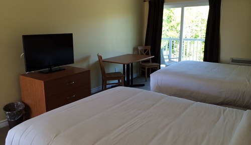 Double Room, 2 Queen Beds