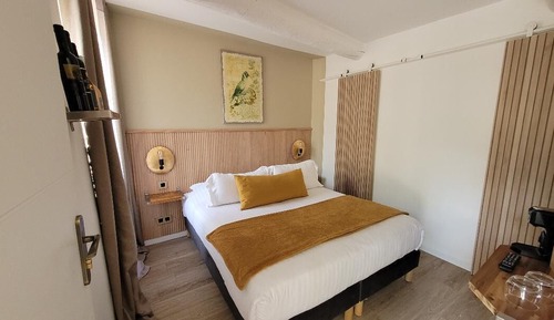 Standard Room, 1 Double Bed