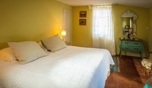 Double Room (La Chambre D'Isabelle)