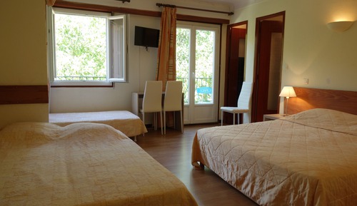 Family Room, Terrace