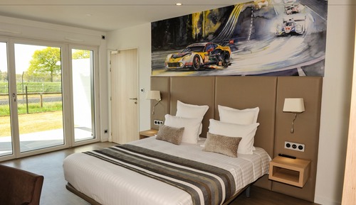 Club Double or Twin Room