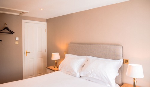 Classic Double Room, Ensuite