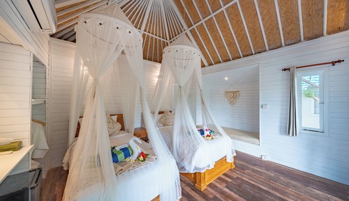 One-Bedroom Bungalow (Twin Room)