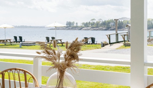 Shore Oceanfront ADA King