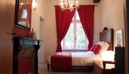 Exclusive Double Room, 1 King Bed, Bathtub, Garden View (1)