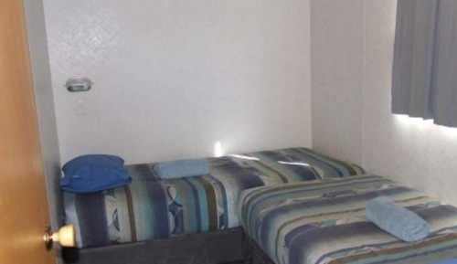 Superior 2 Bedroom Cabin - Sleeps 4