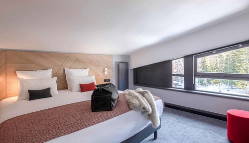 Premium Suite