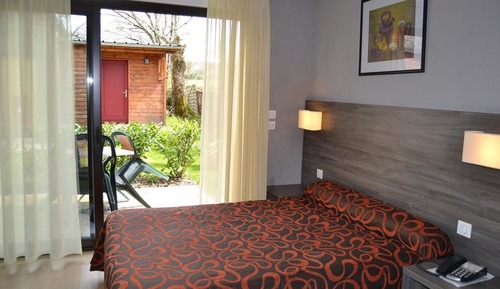 Comfort Room, Terrace