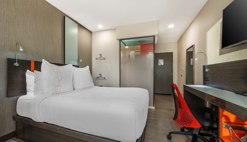 Standard Room, 1 Queen Bed, Non Smoking