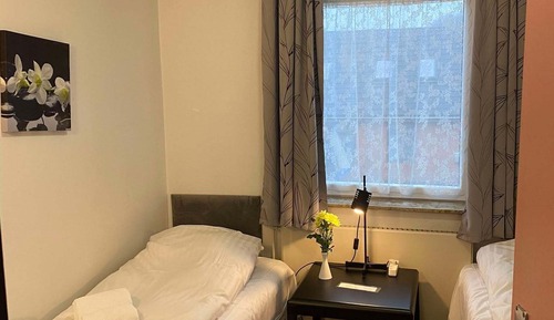 Twin Room, Shared Bathroom