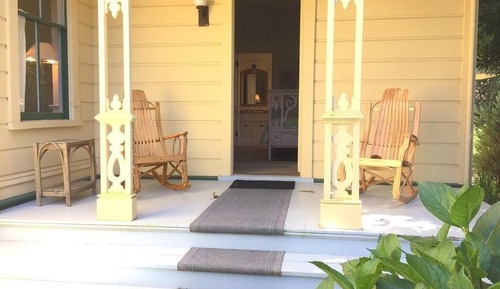 SquibbHouse - Garden Room