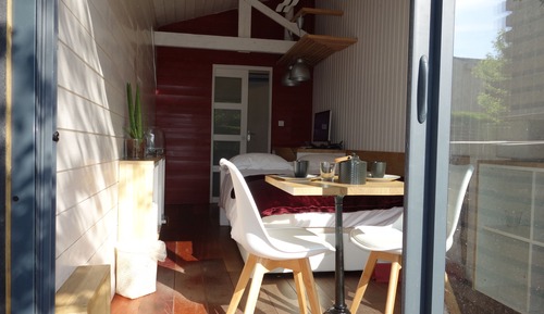 Design Studio, Sauna, Pool View