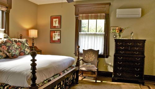 Deluxe Suite (Stewart)