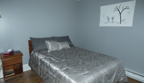 Queen Room