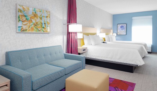 Studio, 2 Queen Beds, Accessible (Mobility & Hearing, Roll-in Shower)