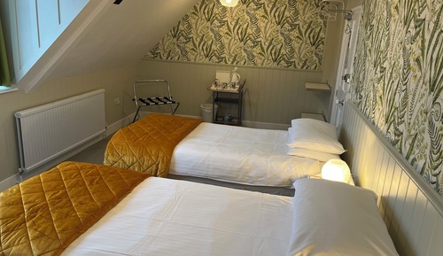 Double or Twin Room (Room 7)