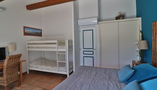 Family Room (Colline)