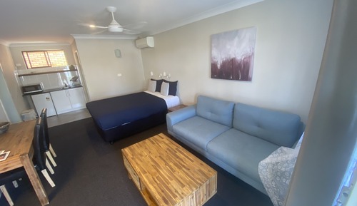 Family Room, 2 Bedrooms