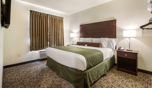 Suite, Multiple Beds, Accessible, Non Smoking