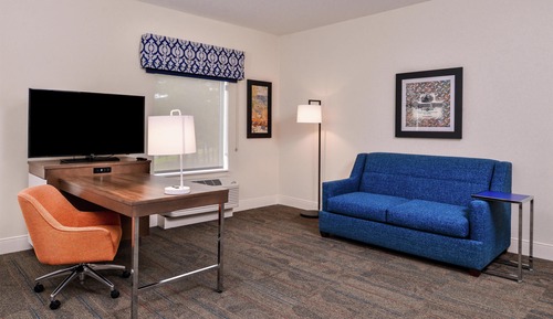 Studio, 2 Queen Beds, Accessible (Hearing)