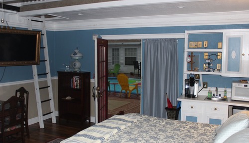 Standard Room, 1 King Bed