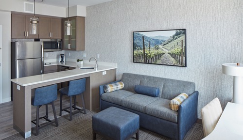 Studio, Multiple Beds (Mobility Accessible, Roll-In Shower)