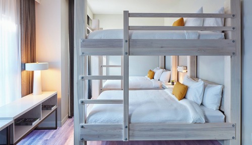 Studio, Multiple Beds