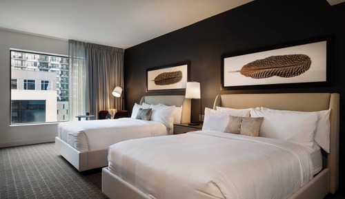 Room, 2 Queen Beds (Mobility Accessible, Roll-In Shower)