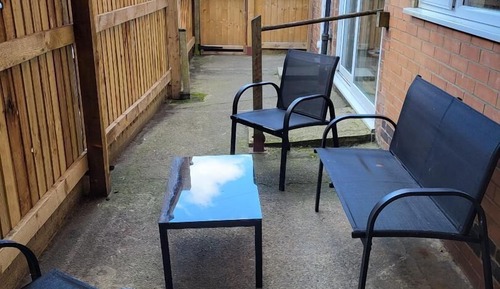 Basic Apartment, 2 Bedrooms, Private Bathroom