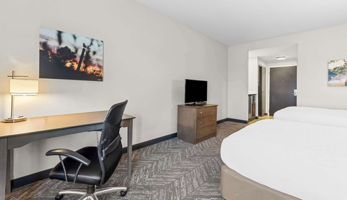 Suite, 2 Queen Beds, Non Smoking, Refrigerator & Microwave (with Sofabed)