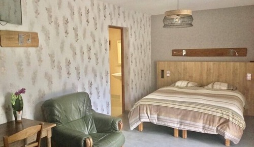 Deluxe Double Room, 1 Queen Bed, Accessible, Garden View