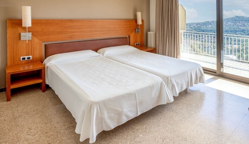 Triple Room, Balcony
