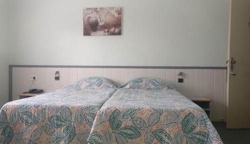 Standard Twin Room, Ensuite