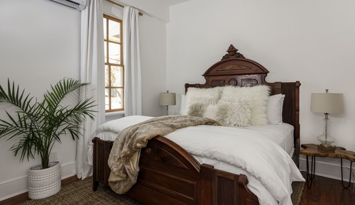 Deluxe Room, 1 King Bed