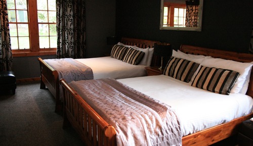 Family Room, Garden View