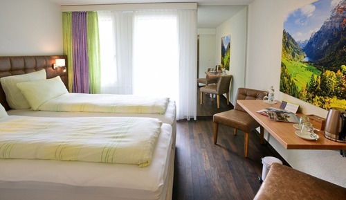 Room, 2 Twin Beds, Lakeside