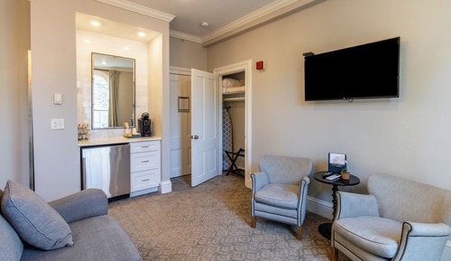 Room 9