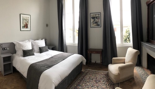 Double Room (Chambre Marine)