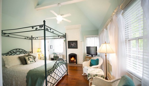 Room, Private Bathroom (Garden Room)