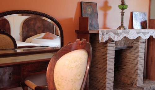 Suite, Ensuite, Garden View