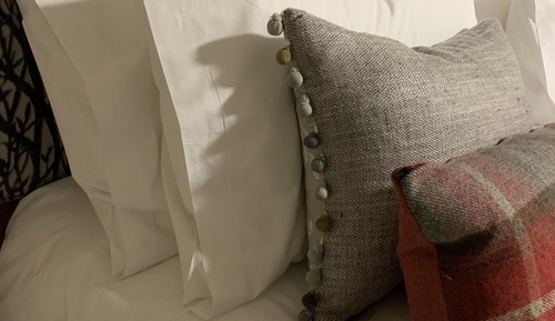 Classic Twin Room (Hazel)