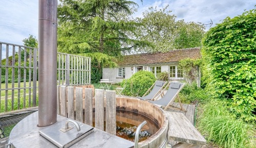 Superior Villa, Hot Tub