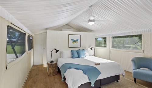 Premium Pavillion with Free Parking