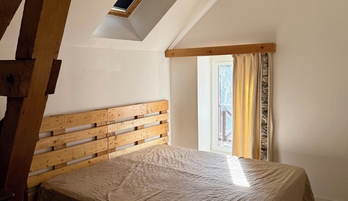 Standard Room (Isaac)