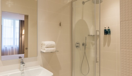 Club Double Room, 1 Queen Bed