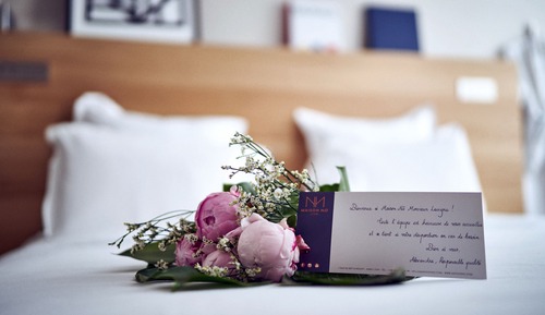 Signature Double Room, 1 Queen Bed, Bathtub