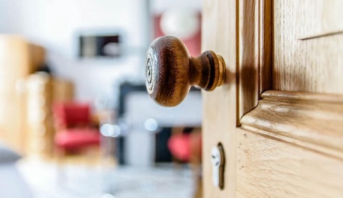 Superior Double Room (Eilleen Gray)